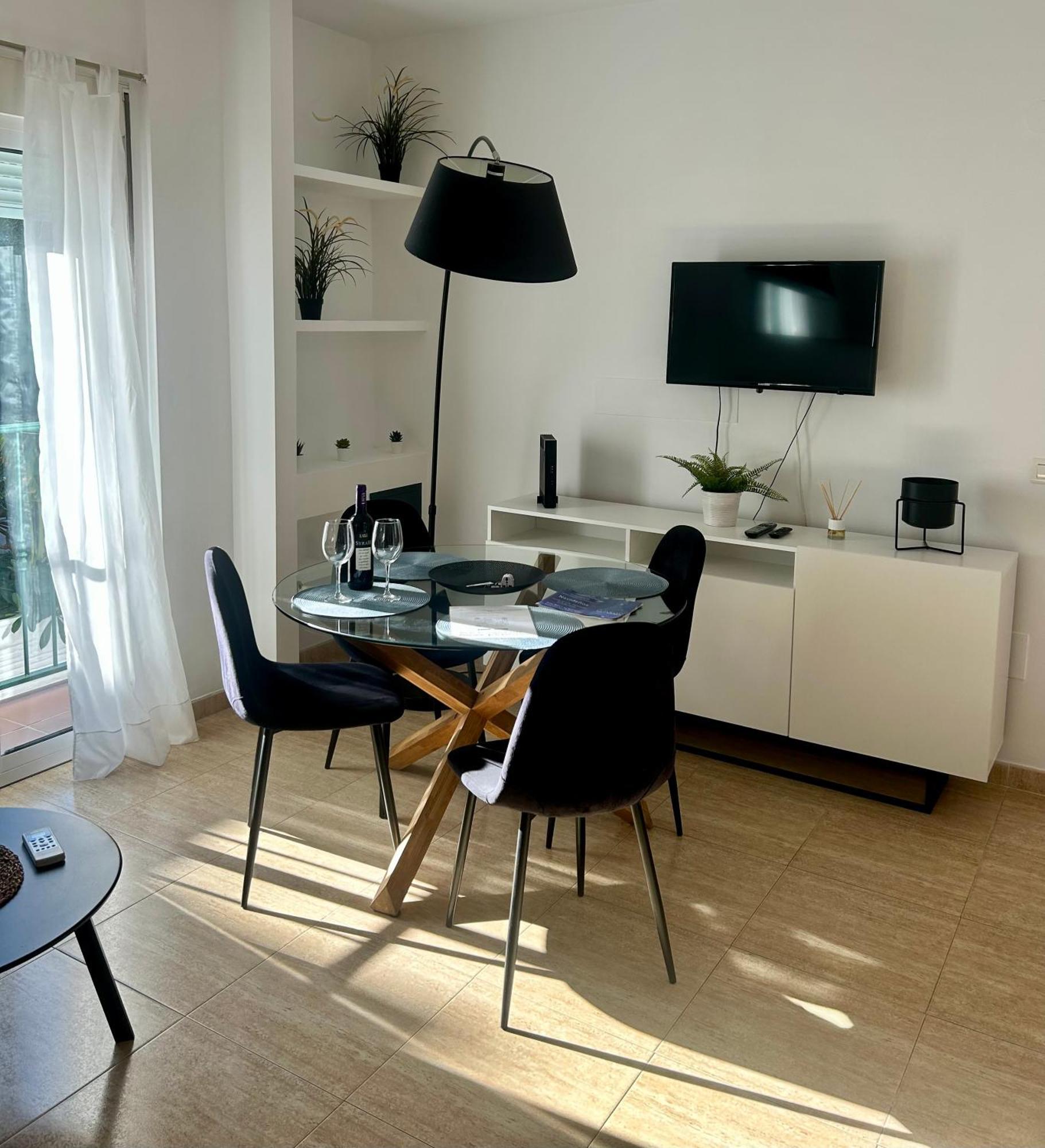 Numali Apartamento Nerja Luaran gambar